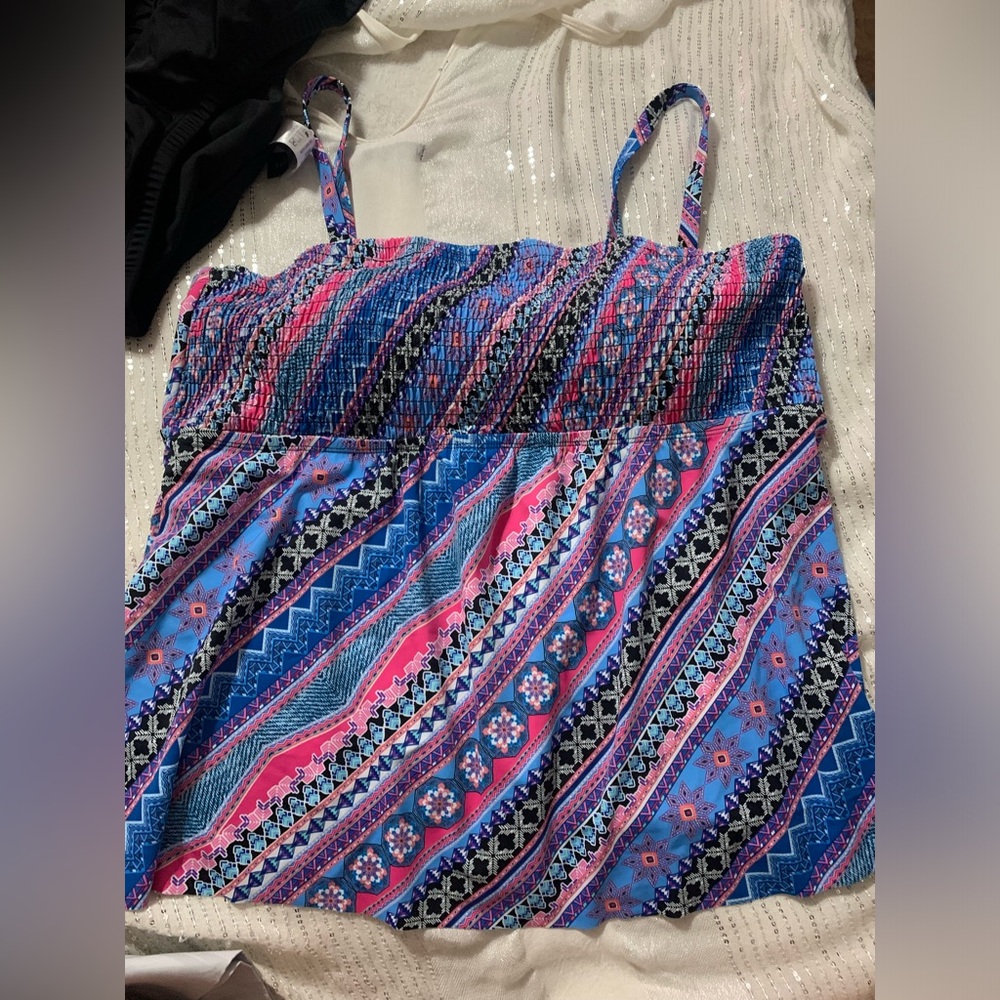 Plus size tankini top